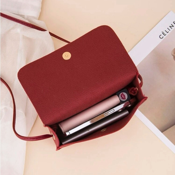 ⚠️Clearance Burgundy Red Mini Color Block Crossbody Bag - Picture 3 of 5